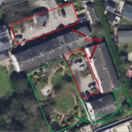 Eastham - Quiet Courtyard Self-catering Bettystown