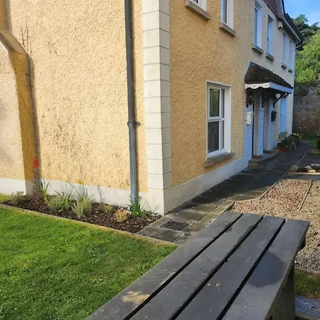 Eastham - Quiet Courtyard Self-catering Prázdninový dům Bettystown