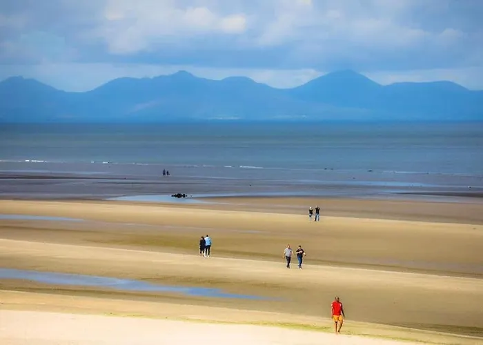 بيت للعطل Eastham - Quiet Courtyard Self-catering بيتيستاون