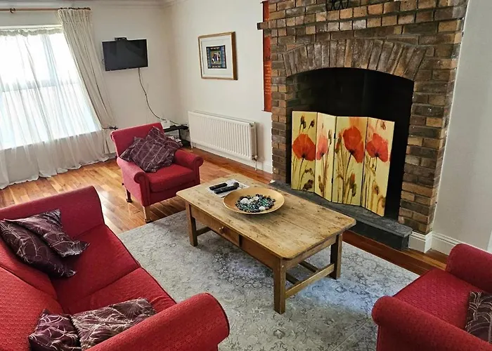 Eastham - Quiet Courtyard Self-catering بيت للعطل *