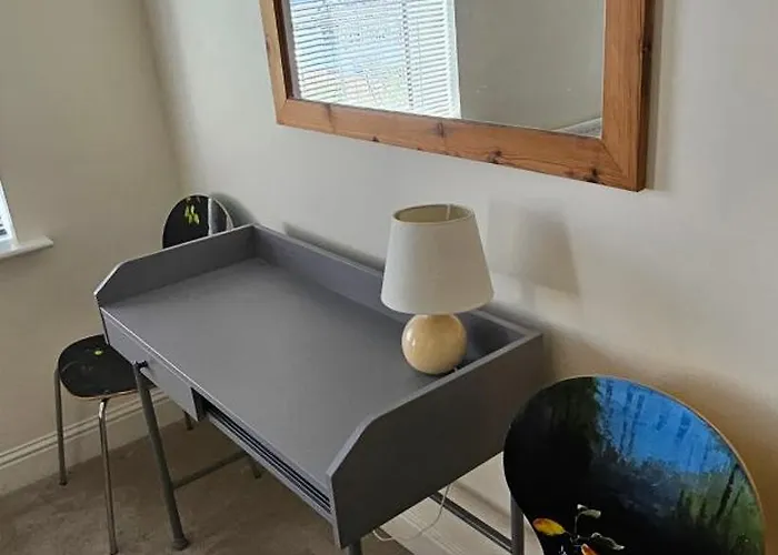 بيت للعطل Eastham - Quiet Courtyard Self-catering