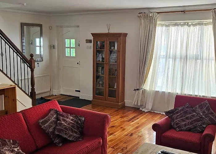 بيت للعطل Eastham - Quiet Courtyard Self-catering بيتيستاون